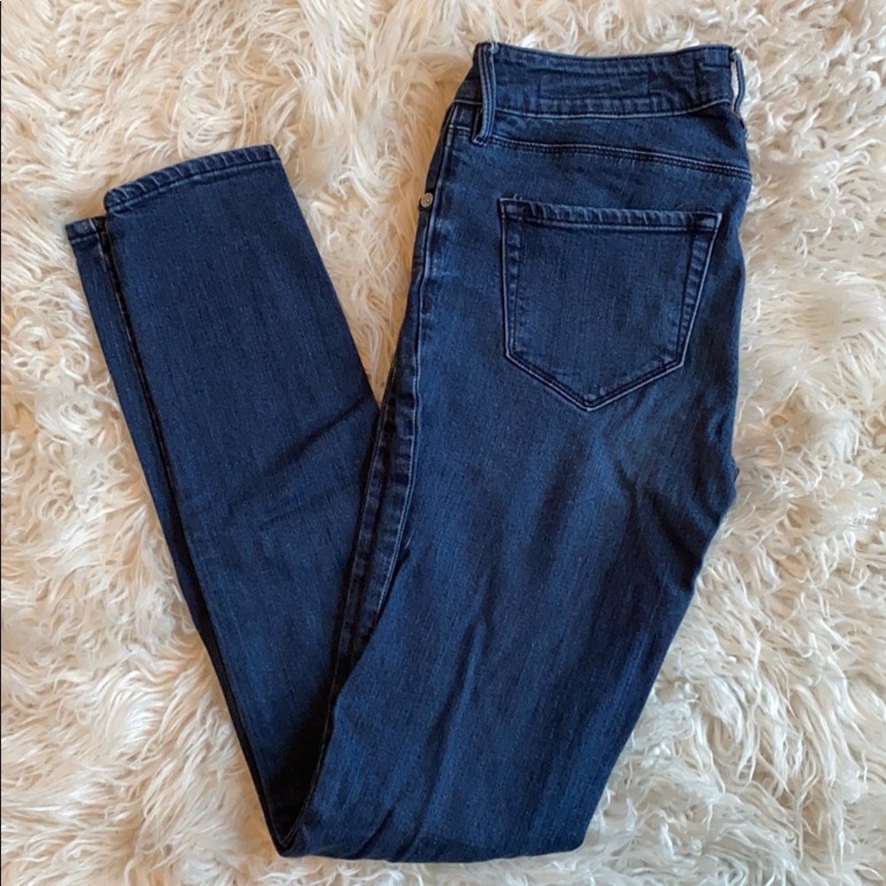 Bullhead low rise skinny jeans